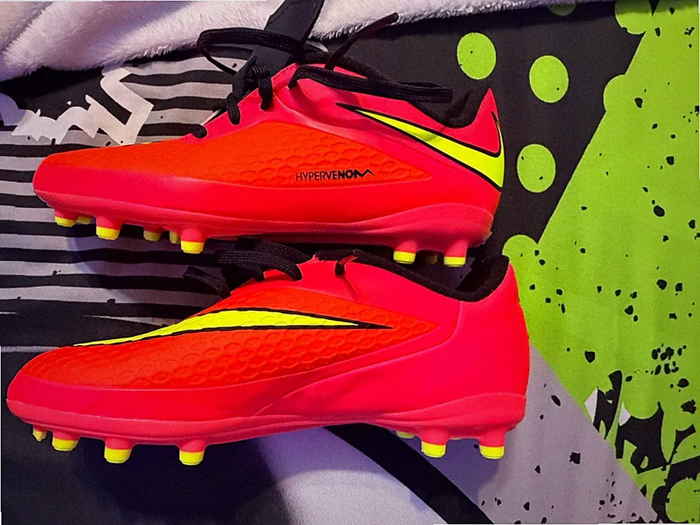 Nike Hypervenom Phelon FG Football Soccer Cleats 3.5Y