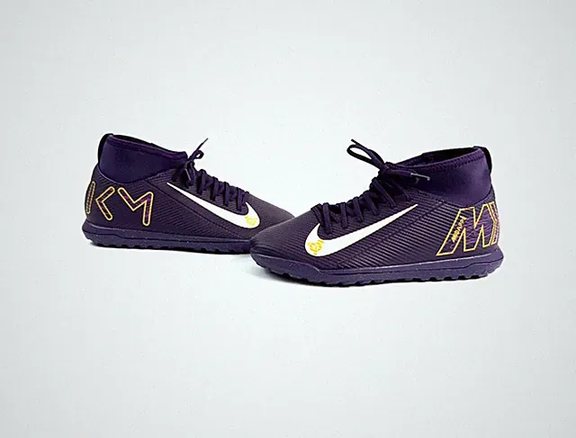 Nike Jr Mercurial Superfly 10 Club Kylian Mbappé Turf Soccer Shoes Big Kids 4.5Y