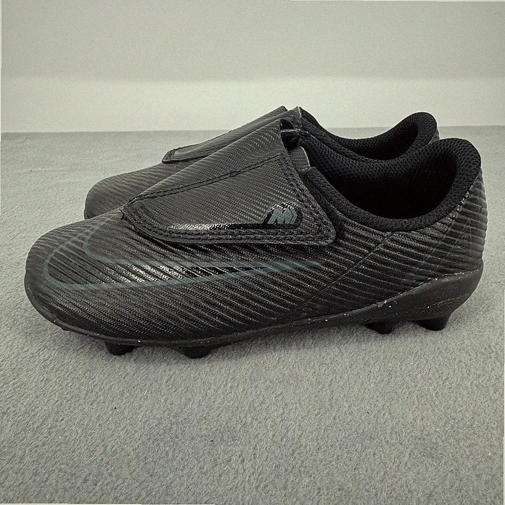Nike Jr Mercurial Vapor 16 Club Youth 11C Black Soccer Cleats FQ8290-002