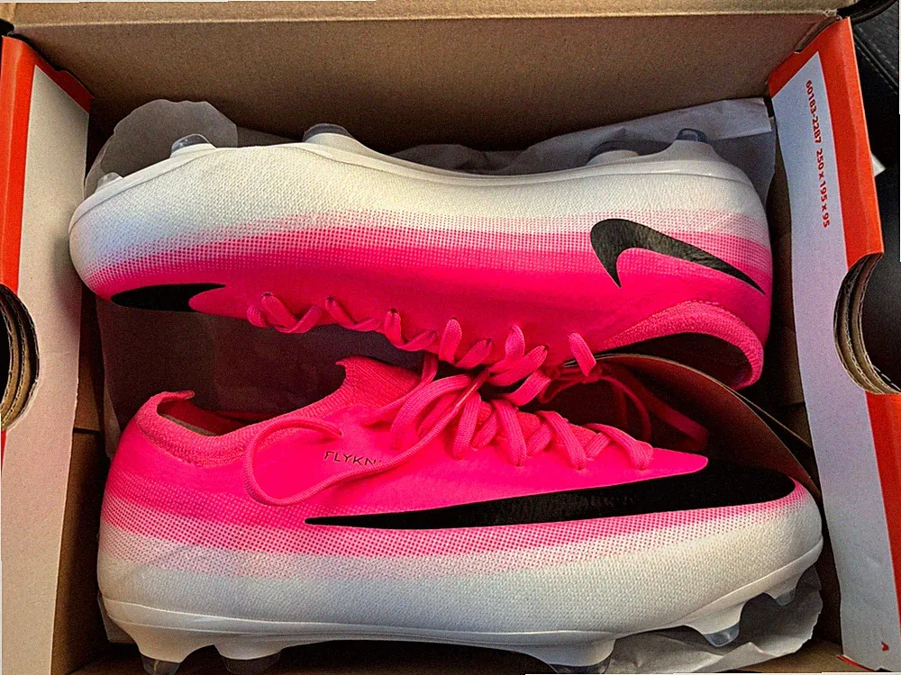 Nike Jr Mercurial Vapor 17 Pro FG T Soccer Cleats Pink 4.5Y