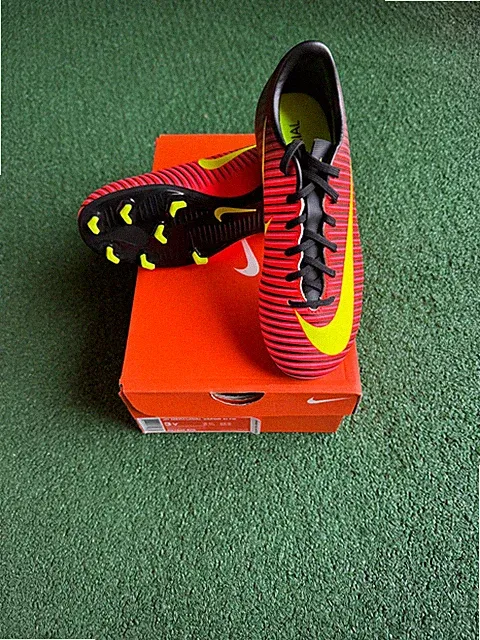 Nike Jr Mercurial Vapor XI FG Kids' Soccer Shoe - Multi-Color
