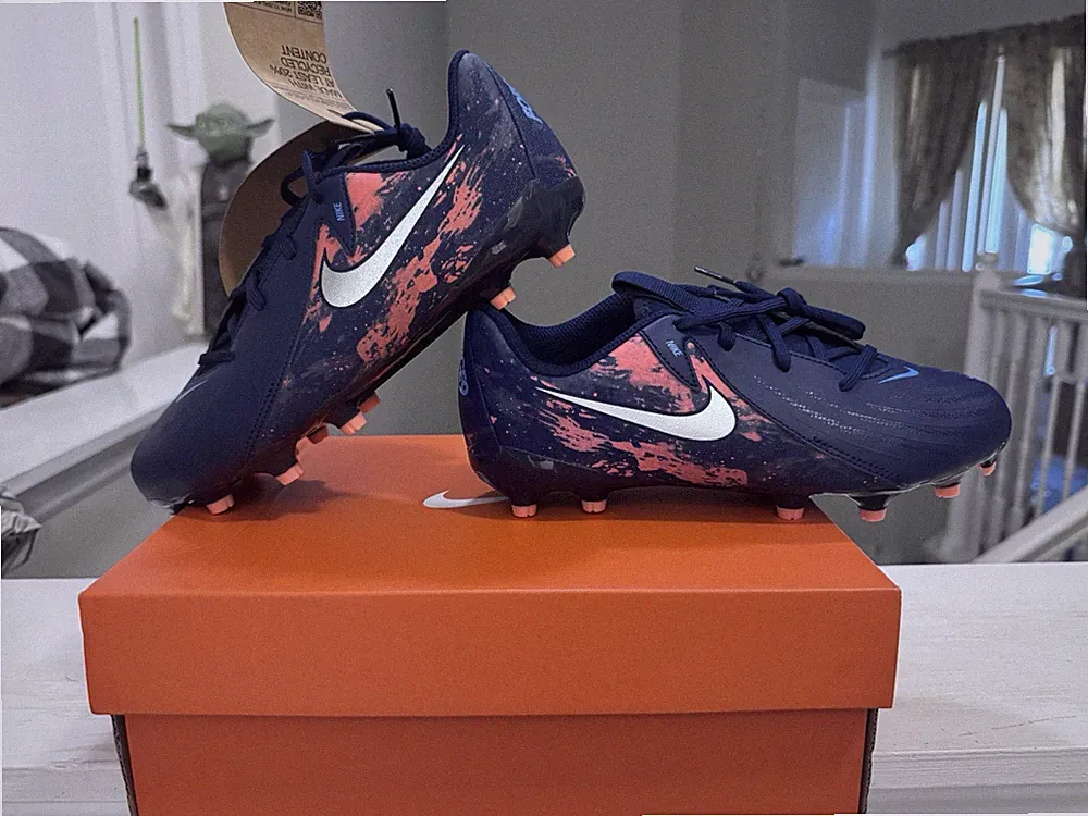 Nike Jr Phantom GX ACAD FG/MG EH Soccer Cleats HF1607-400 3 Youth