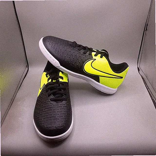 Nike Kid's JR Magistax Pro IC 6 Youth Soccer Shoes Black Volt White D349