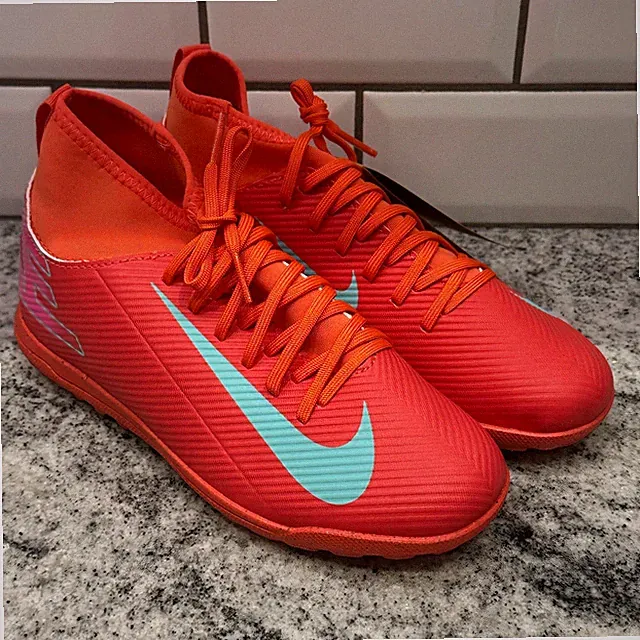 Nike Kids 4.5Y Superfly 10 Club TF Soccer Cleats Ember Glow Aurora Green FQ8313