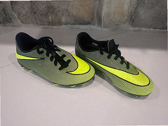 Nike Kids JR Bravata II FG (844442 070) Black/Volt Soccer Cleats Youth Size 13C