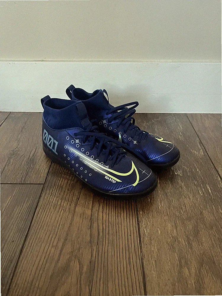 Nike Kids Mercurial Superfly 7 Academy MDS Indoor Soccer Shoes 6Y Blue Void EUC