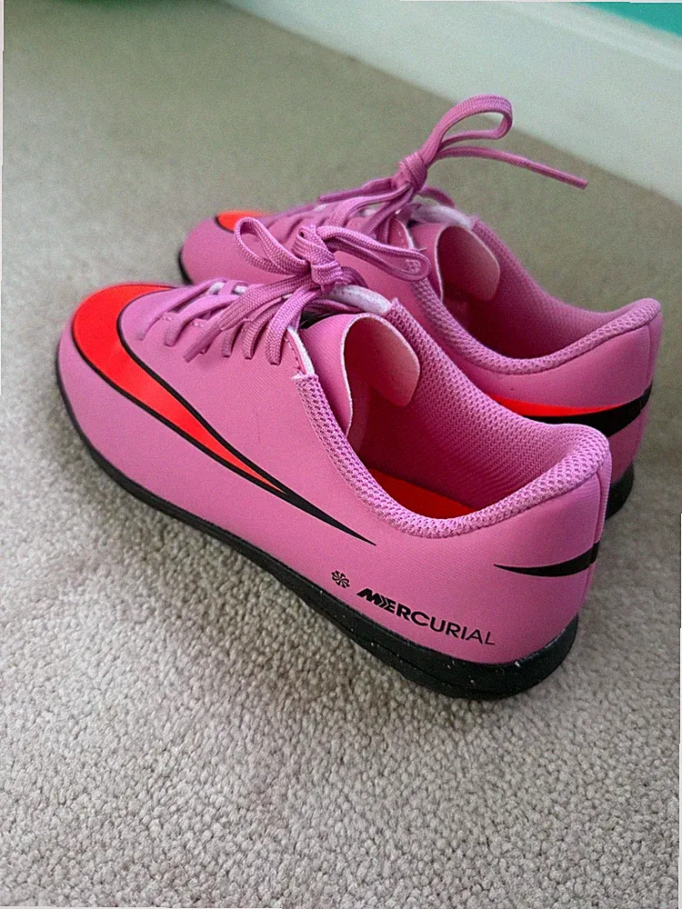 Nike Kids Mercurial Vapor 16 Club Turf Soccer Cleats