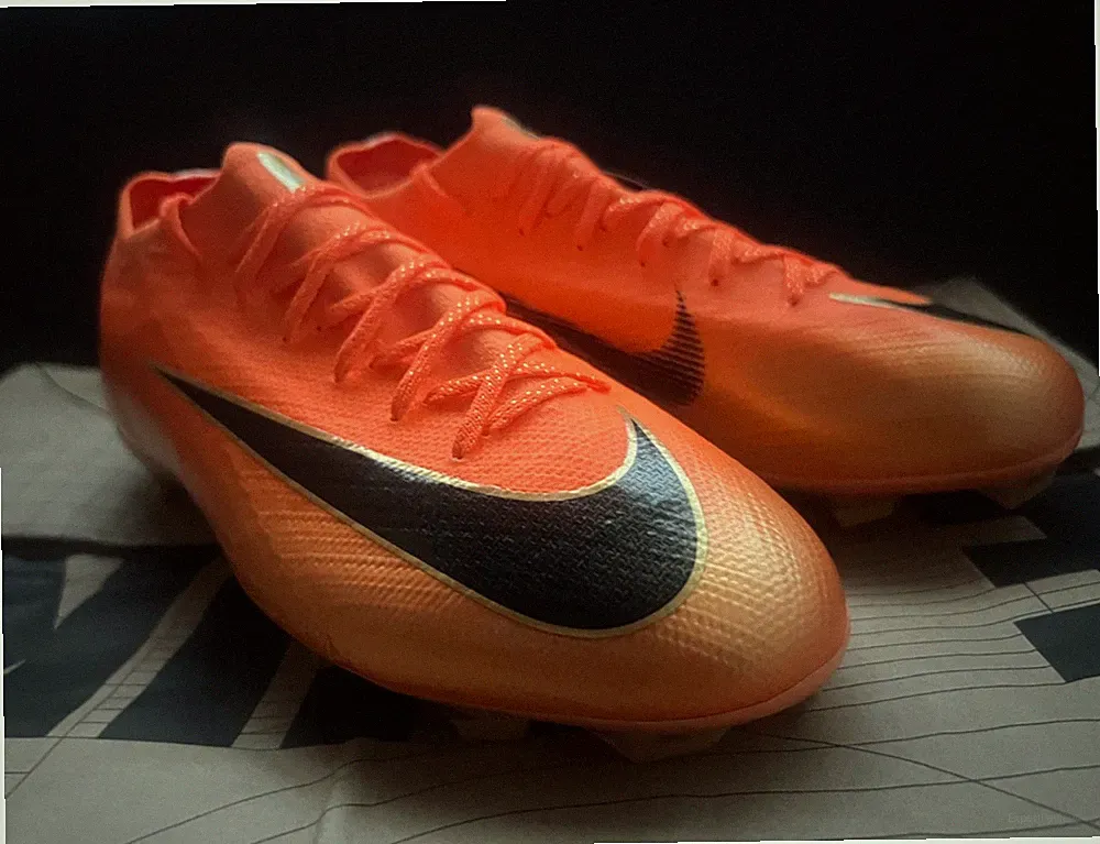 Nike Kids Zoom Mercurial Vapor 16 Pro SE FG Soccer Cleats Size 6