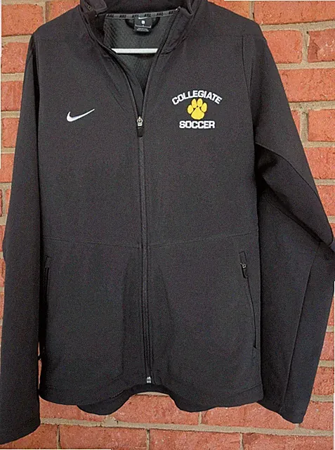 Nike Large Black Collegiate Soccer Zip Up Jacket