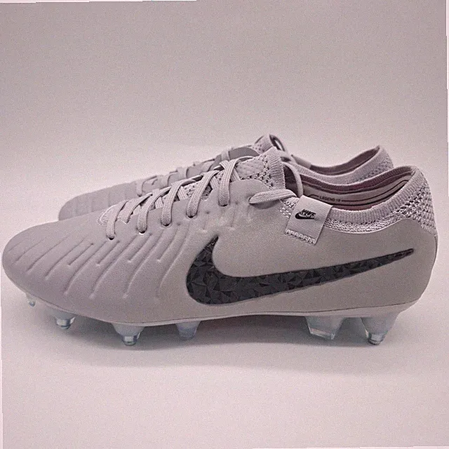 Nike Legend 10 Elite SG ACC Men’s Grey Soccer Cleats HF4375 001 Men Size 8.5
