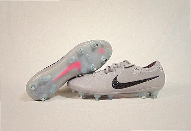 Nike Legend 10 Elite SG PRO ACC Gray Soccer Cleats Sz 7 NEW HF4375 001 RARE