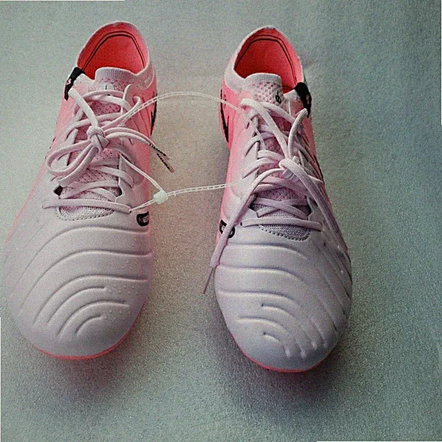 Nike Legend 10 Elite SG Soccer Cleats Pink FN7277-601 Mens 11 Womens 12.5 NWOB