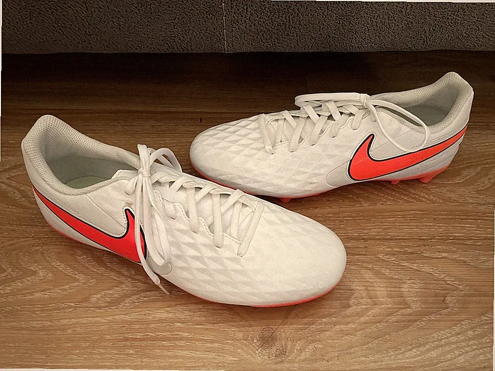 Nike Legend 8 Club FG MG Soccer Cleats Sz 8 Men White Flash Crimson Orange