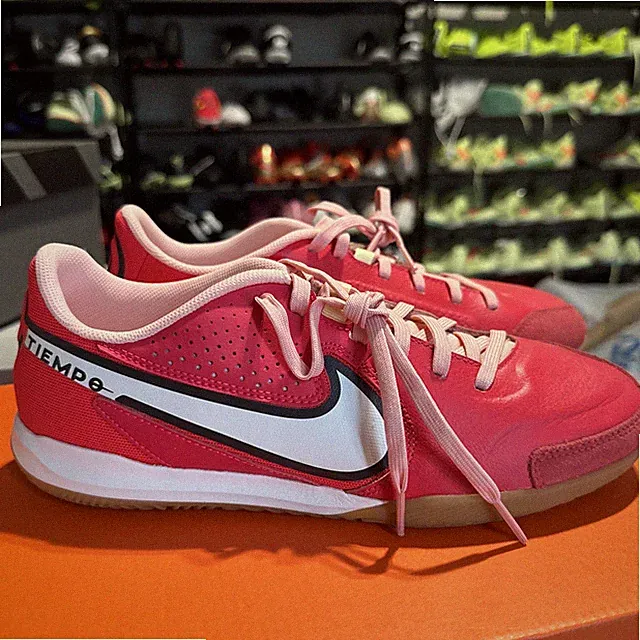 NIKE LEGEND 9 ACADEMY IC "INDOOR SOCCER" SIREN RED-WHITE SZ 10.5 DA1190-618]