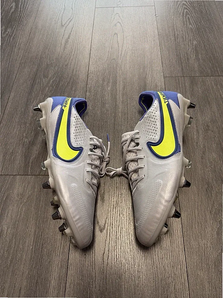 Nike Legend 9 Elite SG-Pro Grey Volt Soccer Cleats Mens Size 11 DJ8039-076 New