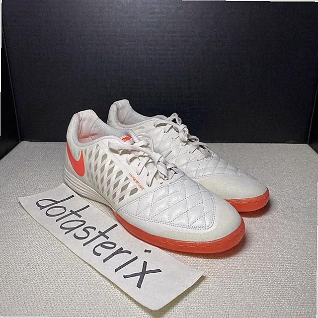 Nike Lunargato II Indoor Soccer Shoes 580456-011 Mango New Men's 12