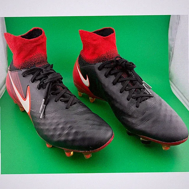 Nike Magista Obra II FG Soccer Cleats Black Red, 843812-061, Mens 7.5/Womens 9.5
