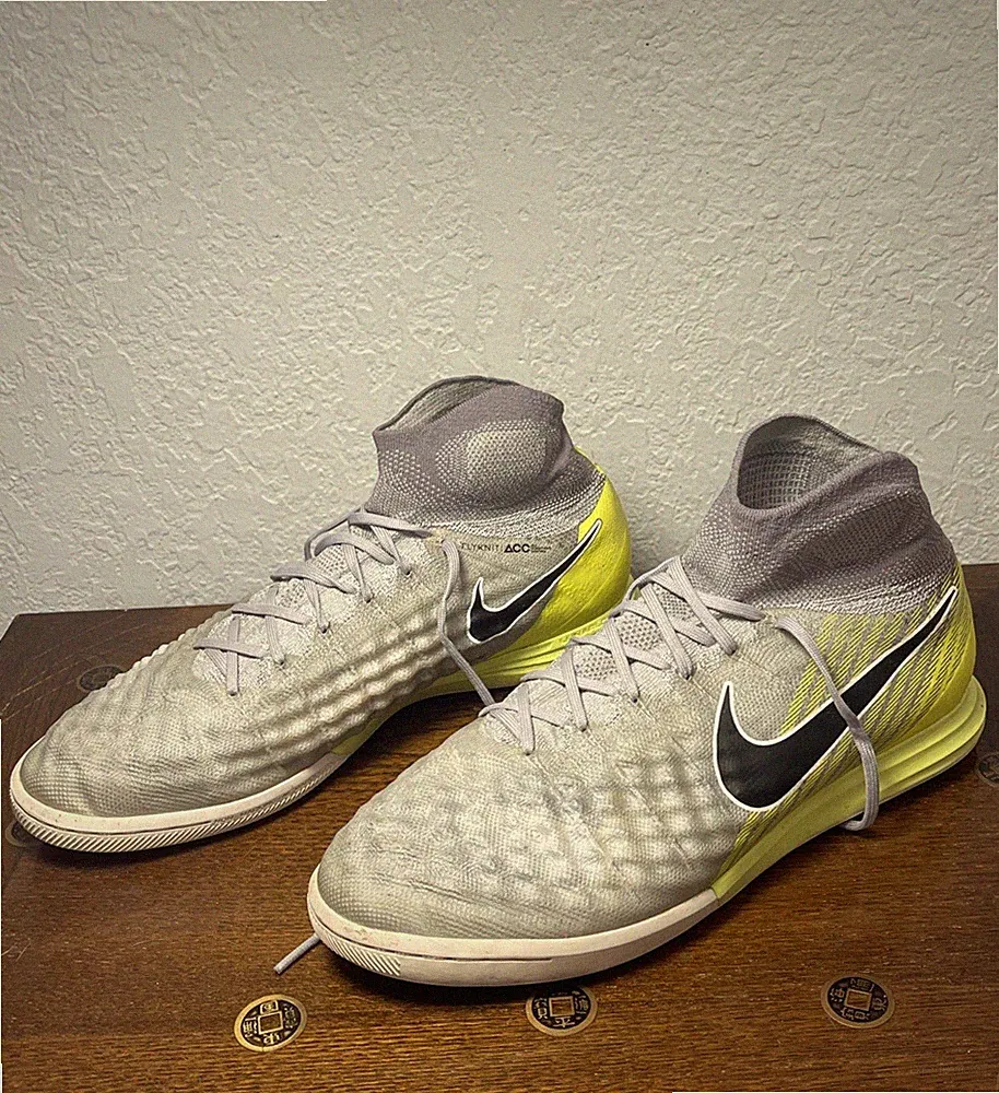 Nike Magista Obra Indoor Football Soccer Cleats ACC Gray Yellow 11.5B