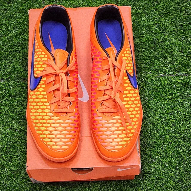 Nike Magista Onda Indoor Men's Soccer Shoes Orange