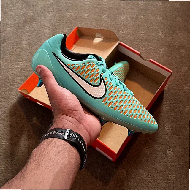 Nike Magista Opus I SG - US 8.5 / UK 7.5 / EU 42 (BNIB)
