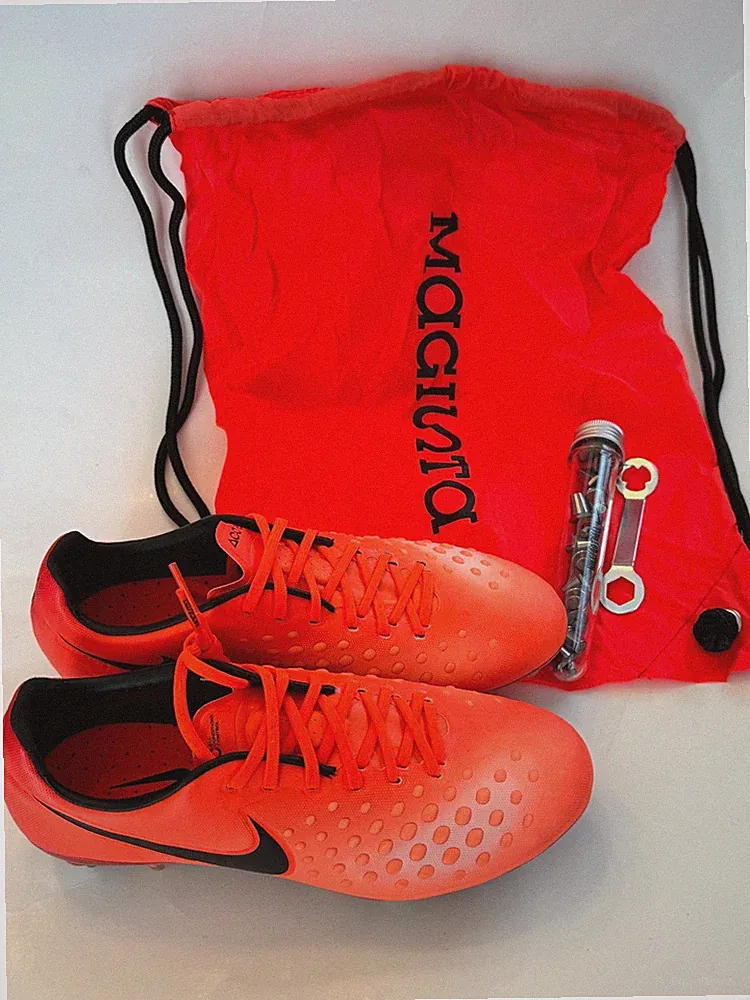 Nike Magista Opus II SG-PRO ACC Orange Red Soccer Cleats Men's Size 6 844597-807