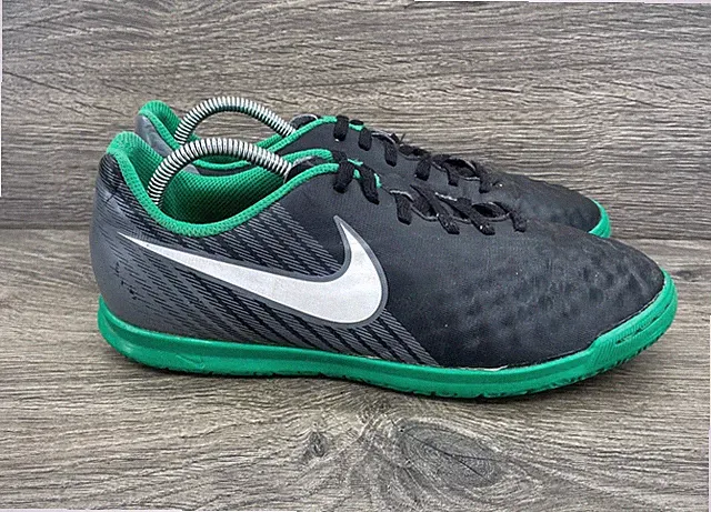 Nike Magistax Ola II FG Firm Ground Soccer Cleats Men's Size 5.5 Black Green