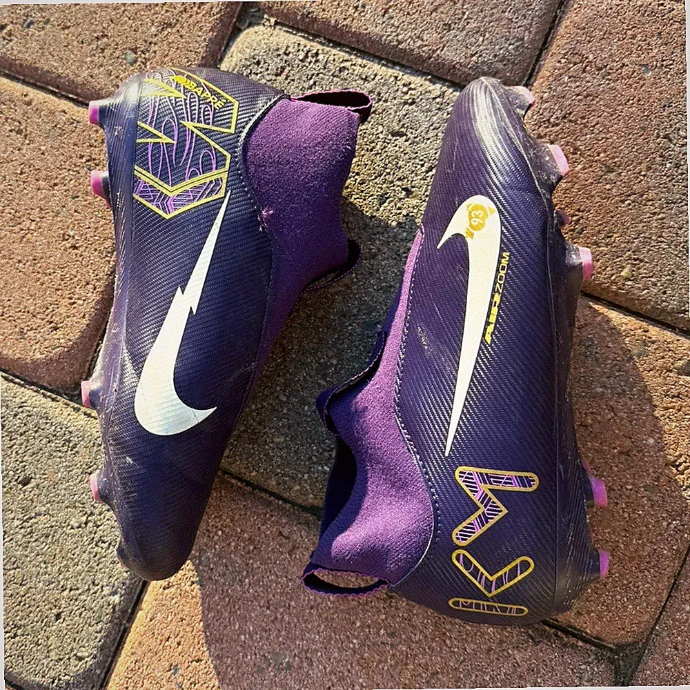 Nike Mbappe Mercurial Unisex Youth Soccer Cleats Purple US Size 1.5Y