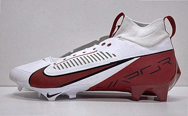Nike Men's Football Cleats Size 16