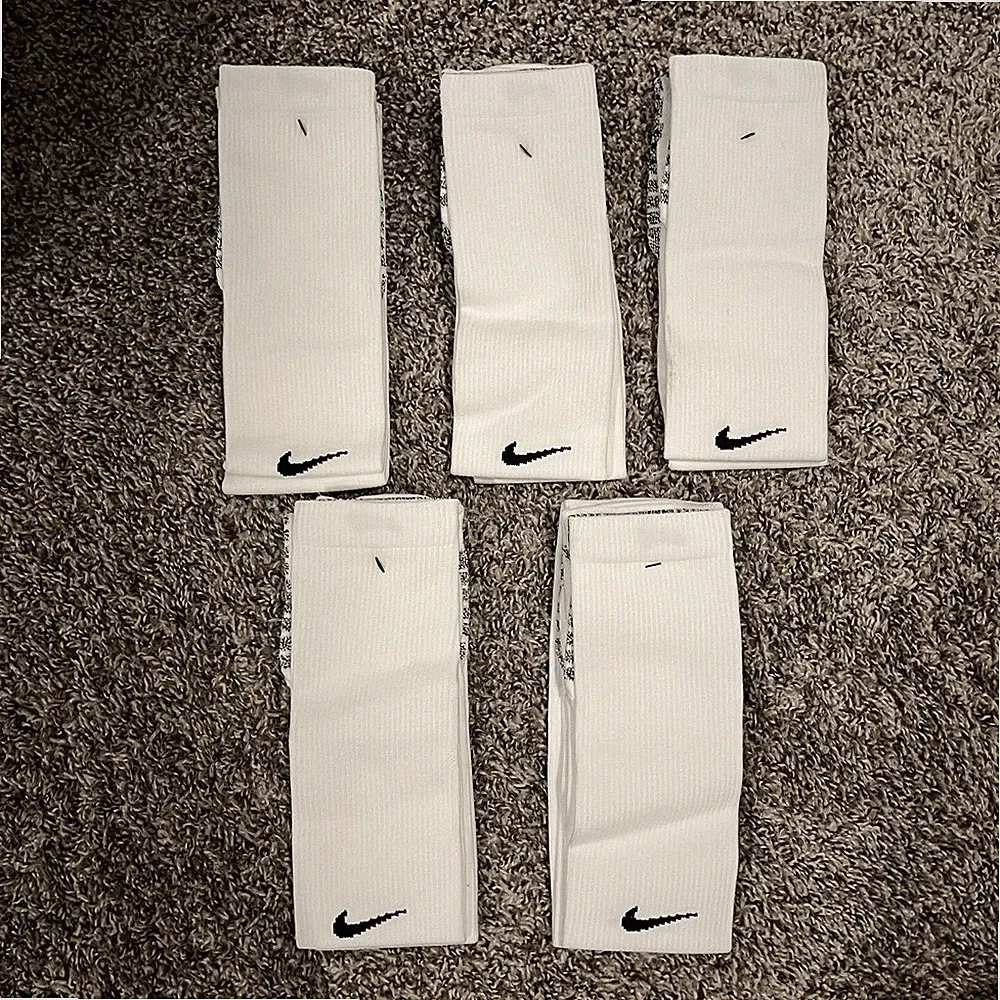 Nike Men's Football Soccer Socks White NEW
