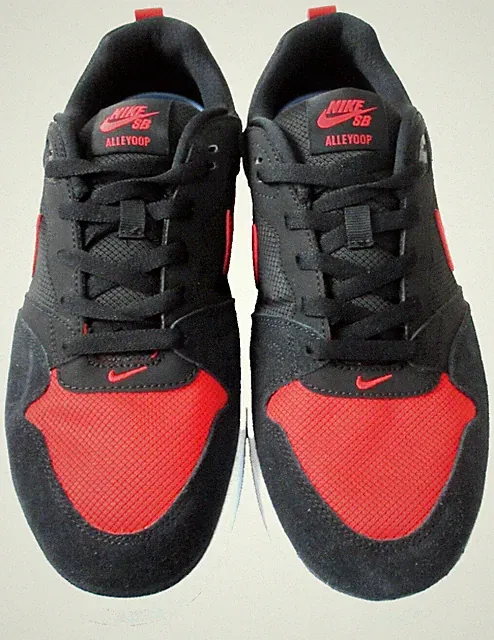 Nike Men's SB Alleyoop Skate Shoes Black University red White Size 11 NIB