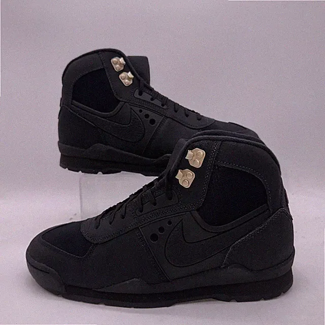 Nike Men's Size 11.5 Baltoro SP (IH4450 001) Black Boot Sneaker Casual