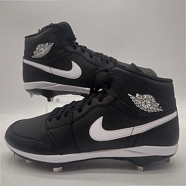 Nike Men's Size 15 Jordan 1 Retro Metal (AV5355 011)Football Cleat Black Trainer
