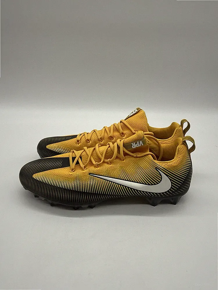 Nike Men’s Size 16 Vapor Untouchable Pro PF Gold/Black Football Soccer Cleats.