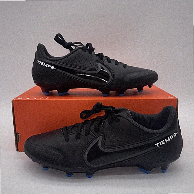Nike Men's Size 6 Legend 9 Academy FG/MG (DA1174 001) Cleat Trainer Sneaker