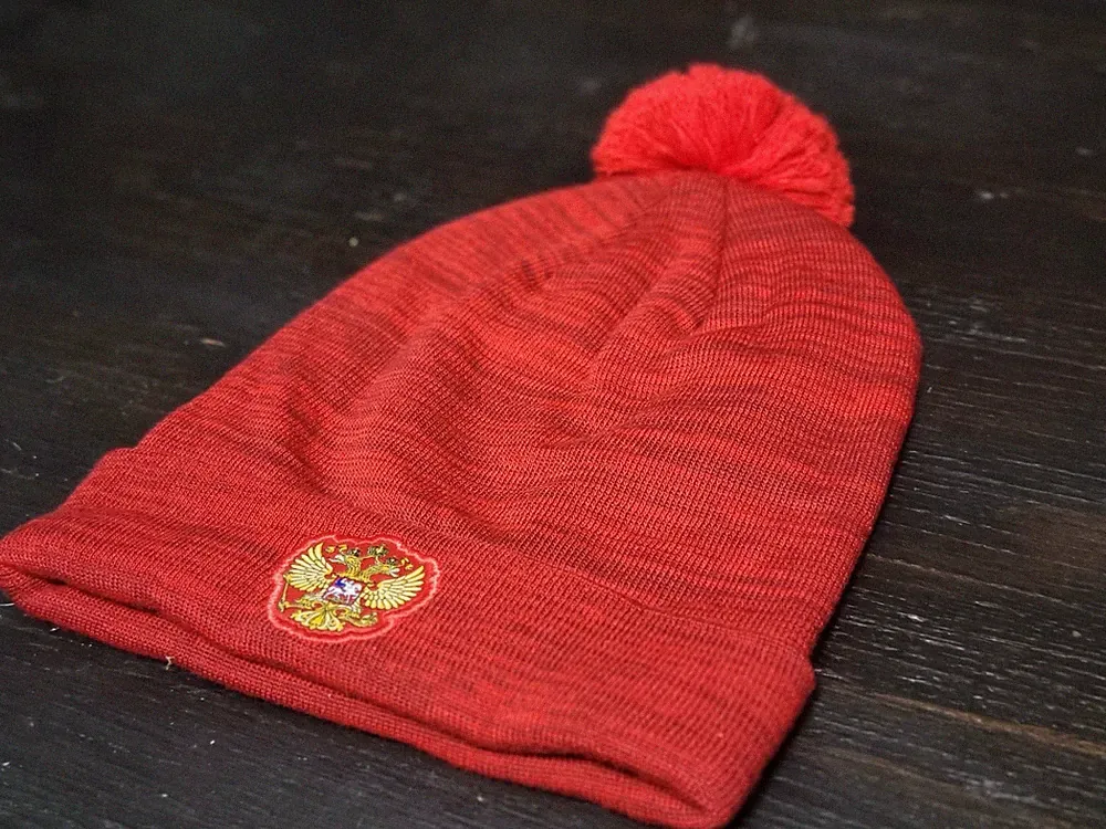 Nike Men's Team Russia Red Hockey/Soccer Winter SB Beanie Hat OS