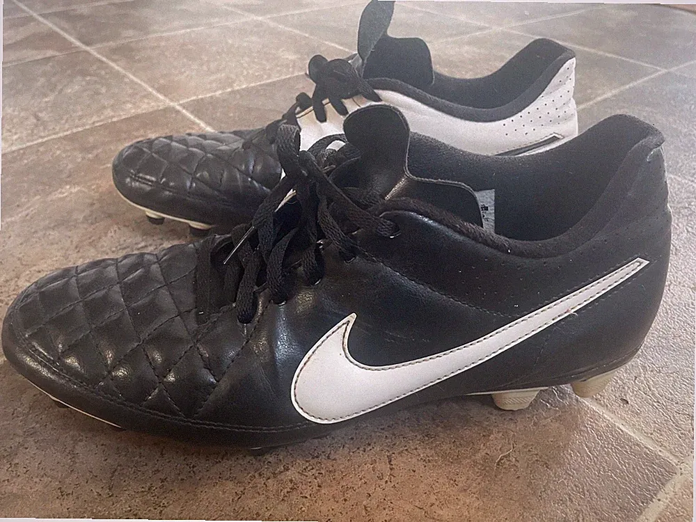 Nike Men's Tiempo Legend Leather FG Ground Football Boots Soccer Cleats US 11