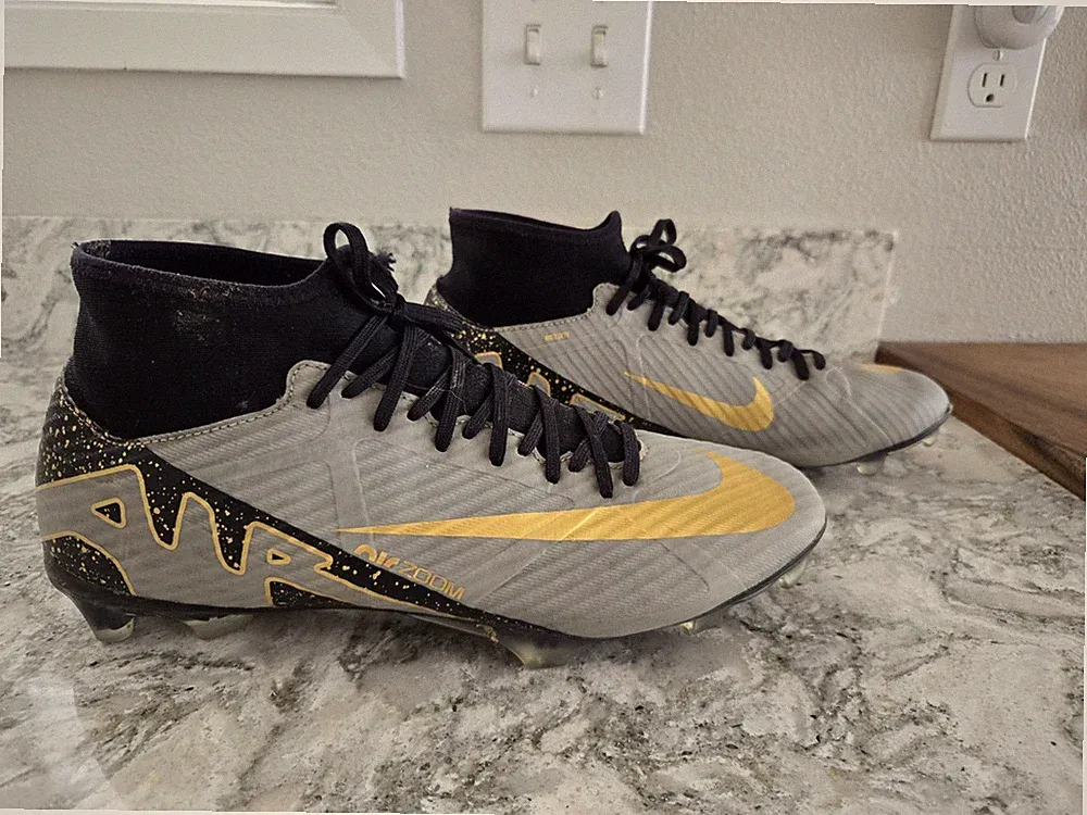 Nike Mercurial Air Zoom Soccer Cleats Mens 9 Skin Ankle Hugging Gray Gold