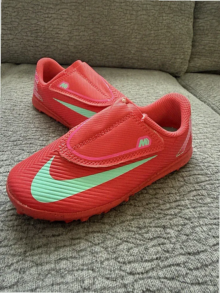 Nike Mercurial Kids Soccer Cleats 10C Pink Aqua Hook & Loop Turf NEW No Box