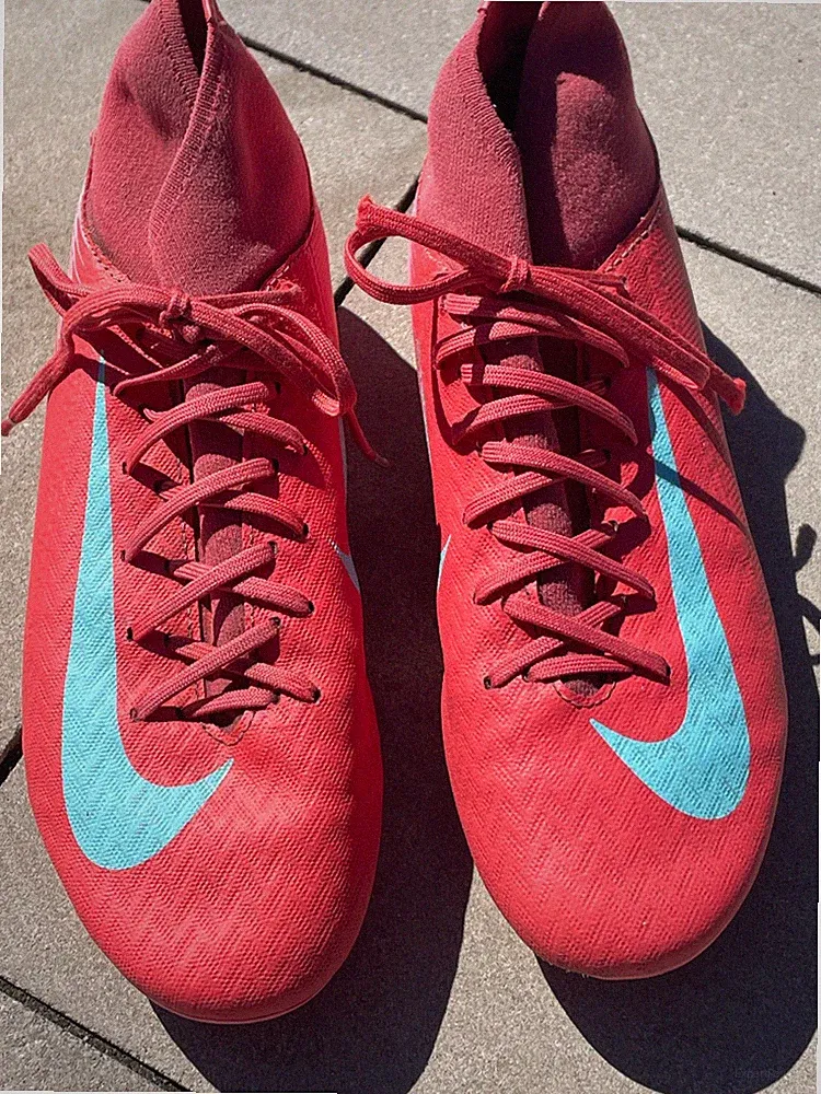 NIKE MERCURIAL OUTDOOR SOCCER CLEATS Size 6.5