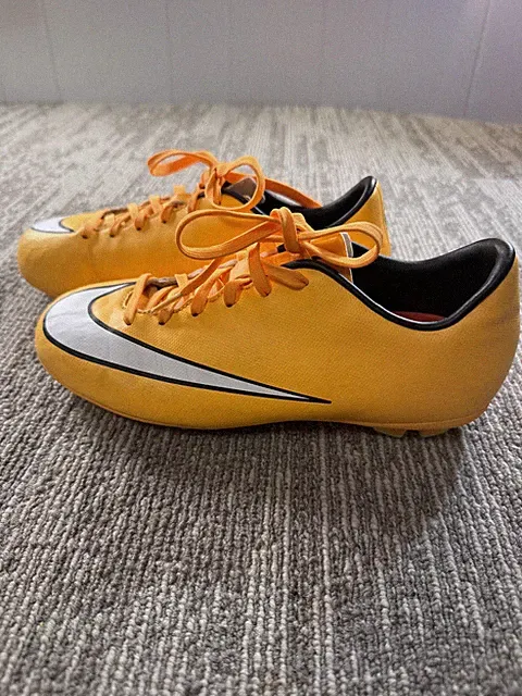 Nike Mercurial Shoes Youth Size 5.5Y Orange Soccer FG Cleats 651634-800
