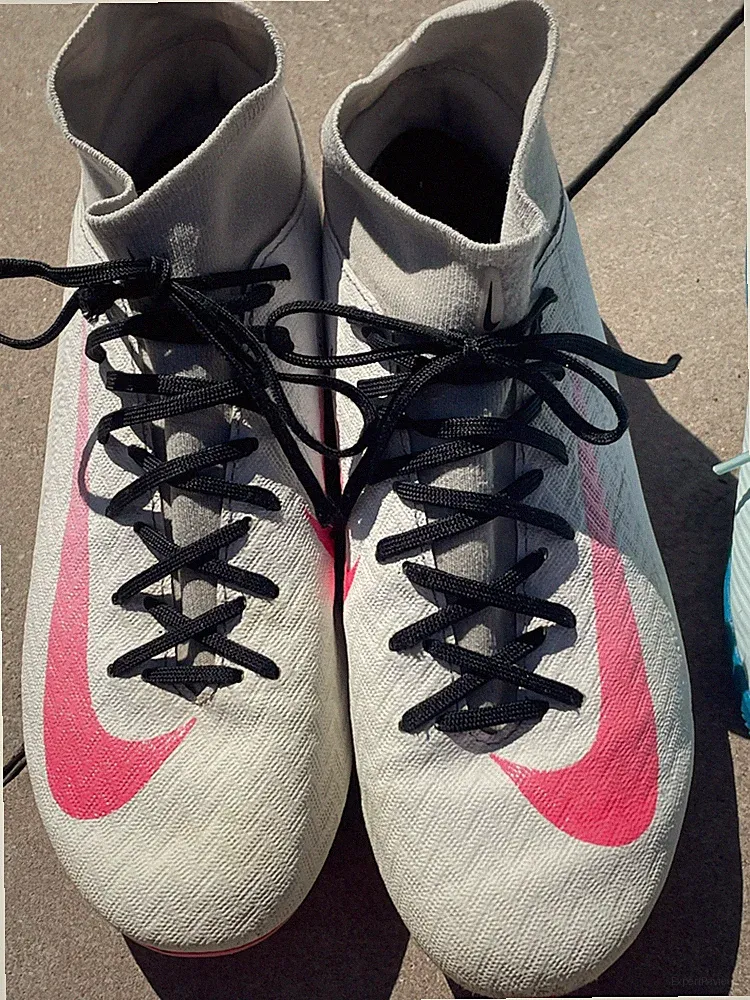 NIKE MERCURIAL SUPERFLY 10 Size 7 SOCCER CLEATS