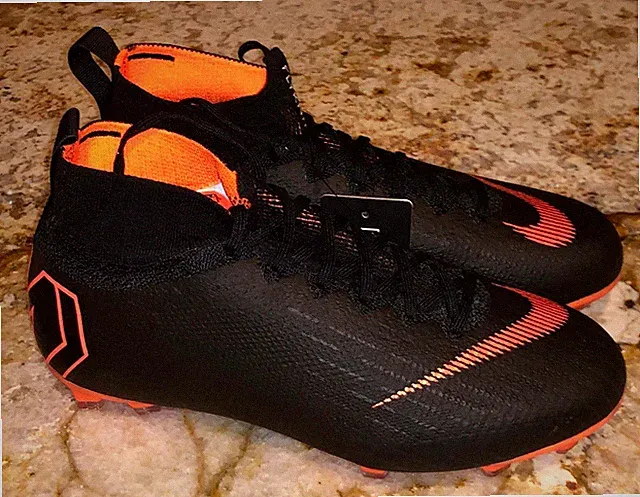 NIKE Mercurial Superfly 360 Elite FG Black Orange Soccer Cleats Boys 4.5 5.5 6