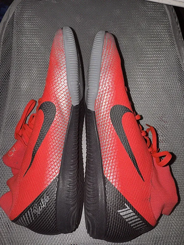 Nike Mercurial Superfly 6 CR7 Elite Indoor Soccer Cleats Shoes Men’s Size 10.5
