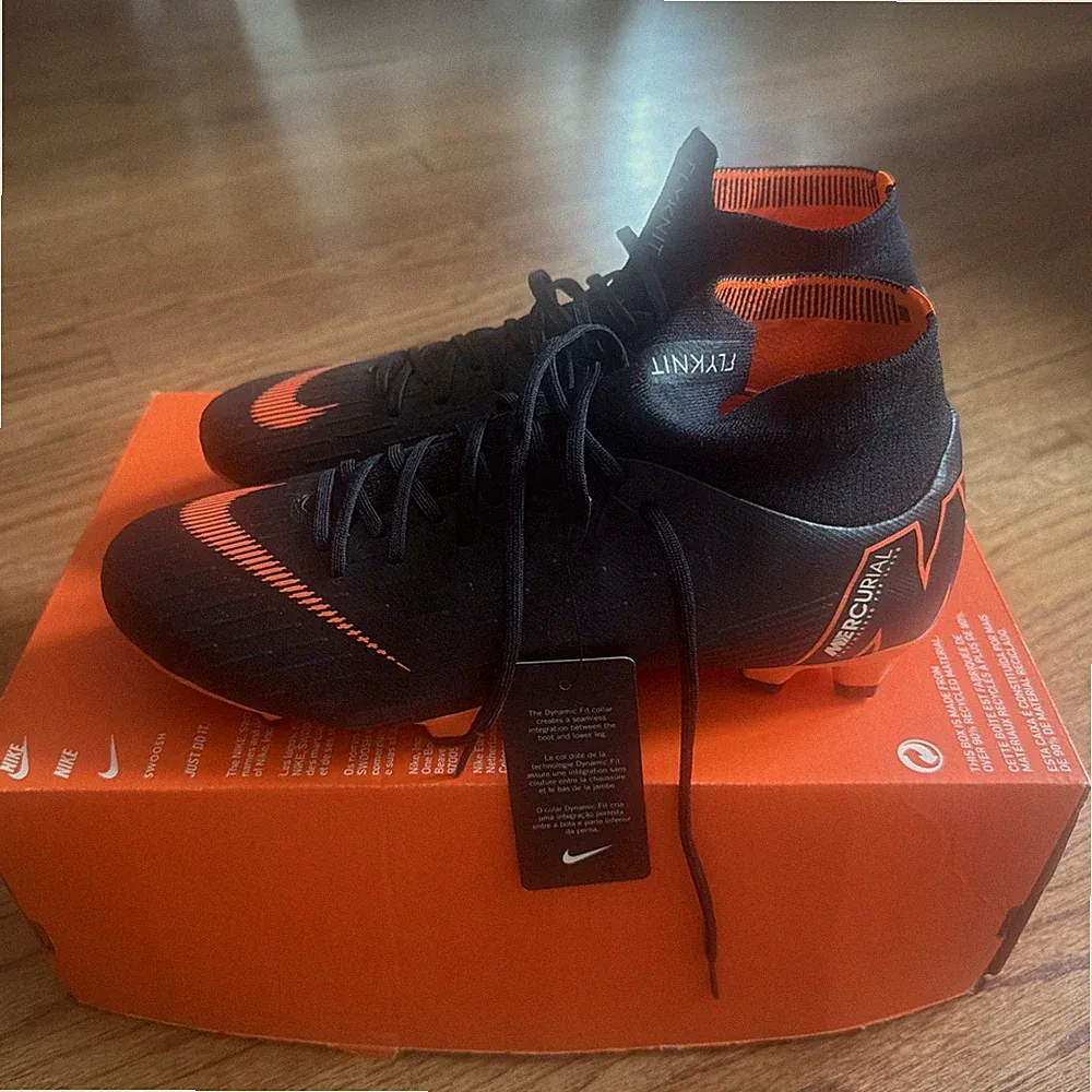 Nike Mercurial Superfly 6 Pro FG ACC Flyknit Soccer Cleats Men 8.5 AH7368-081