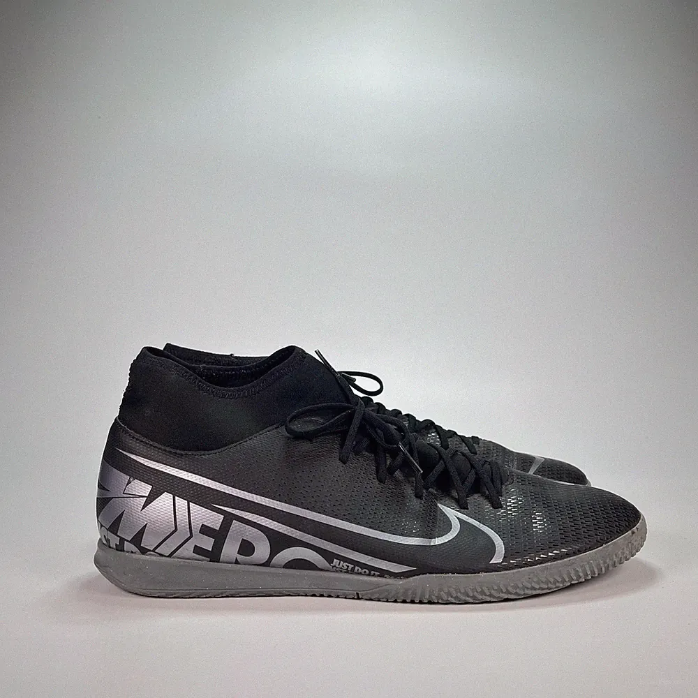 Nike Mercurial Superfly 7 Academy Black Gray Indoor Soccer Shoes Men's Size 12