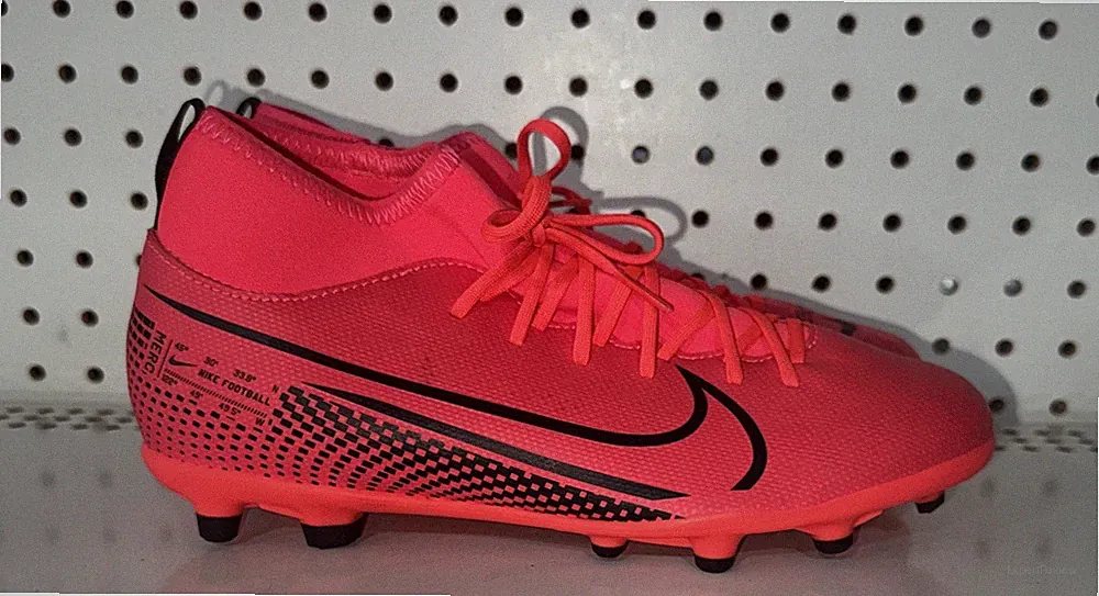 soccer cleats boys size 7