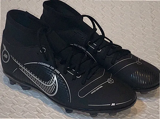 NIKE Mercurial Superfly 8 Club MG FG Black Silver Soccer Cleats Mens Youth Sz 6
