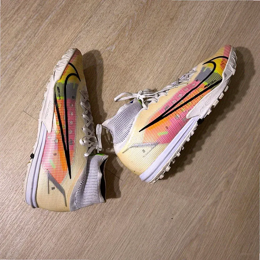 Nike Mercurial Superfly 8 Elite TF Turf Soccer Cleats White Dark Raisin Size 7.5