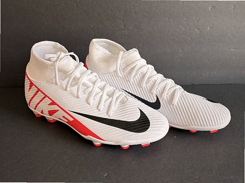 mens soccer cleats size 7