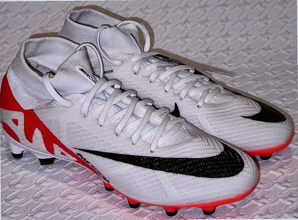 NIKE Mercurial Superfly 9 Pro AG White Black Soccer Cleats Mens Boys Girls 5.5 6
